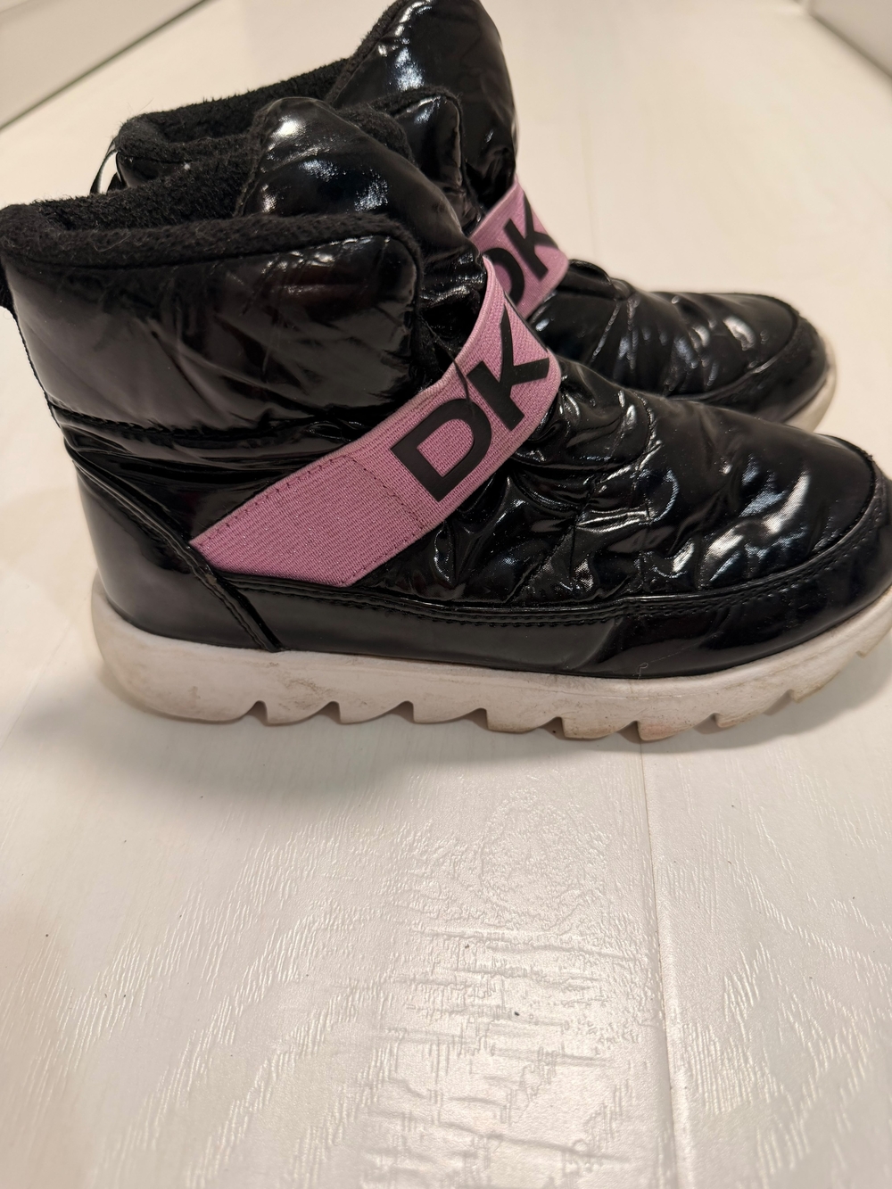DKNY Kids Black Patent Winter Boots with Pink Logo Strap